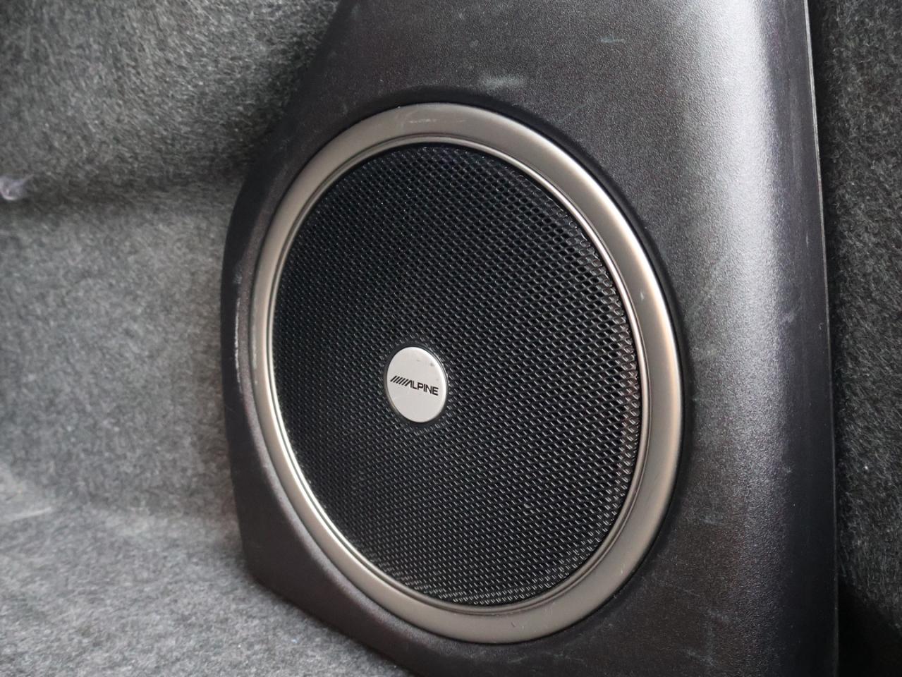 2023 Chrysler 300 TOURING-L AWD CERTIFIED CAMERA NAV BLUETOOTH LEATHER HEATED SEATS PANO ROOF CRUISE ALLOYS - Photo #43