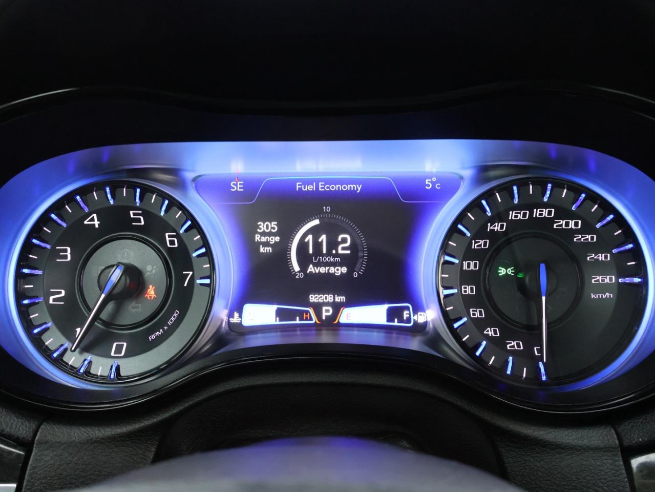 2023 Chrysler 300 TOURING-L AWD CERTIFIED CAMERA NAV BLUETOOTH LEATHER HEATED SEATS PANO ROOF CRUISE ALLOYS - Photo #49