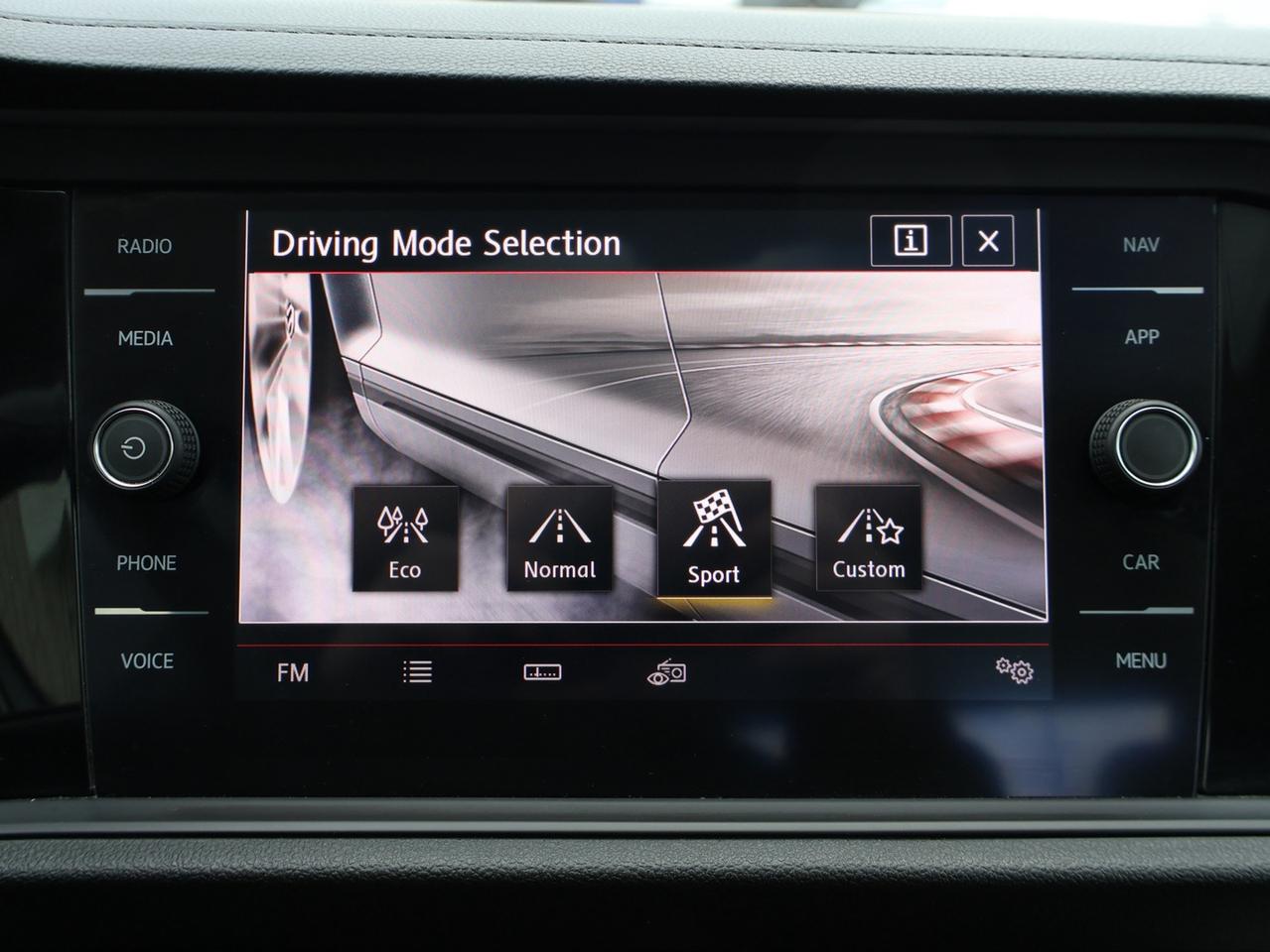 2020 Volkswagen Jetta 1.4T SEL PREMIUM CERTIFIED *V.W MAINTAIN* CAMERA NAV BLUETOOTH LEATHER HEATED SEATS SUNROOF CRUISE ALLOYS Photo