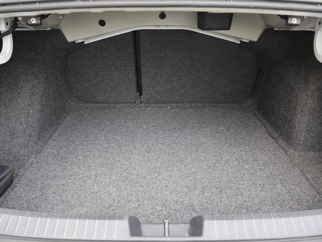 2020 Volkswagen Jetta 1.4T SEL PREMIUM CERTIFIED *V.W MAINTAIN* CAMERA NAV BLUETOOTH LEATHER HEATED SEATS SUNROOF CRUISE ALLOYS Photo