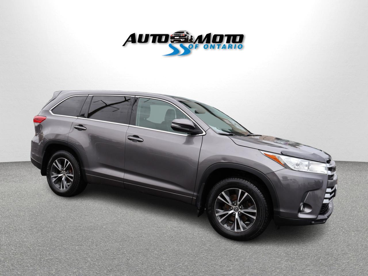 2018 Toyota Highlander LE-PLUS AWD CERTIFIED *1 OWNER* CAMERA BLUETOOTH HEATED SEATS CRUISE ALLOYS Photo4