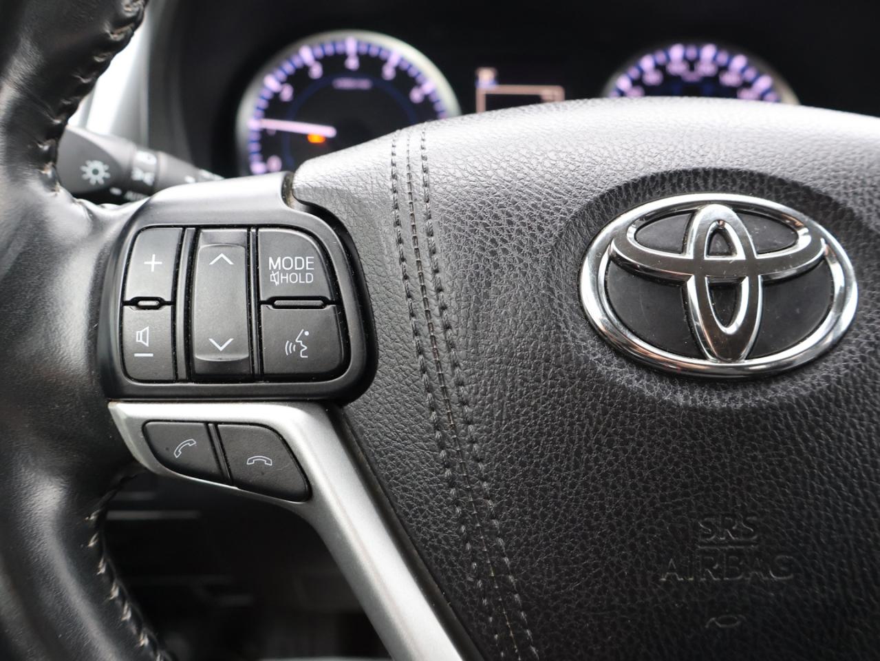 2018 Toyota Highlander LE-PLUS AWD CERTIFIED *1 OWNER* CAMERA BLUETOOTH HEATED SEATS CRUISE ALLOYS - Photo #30