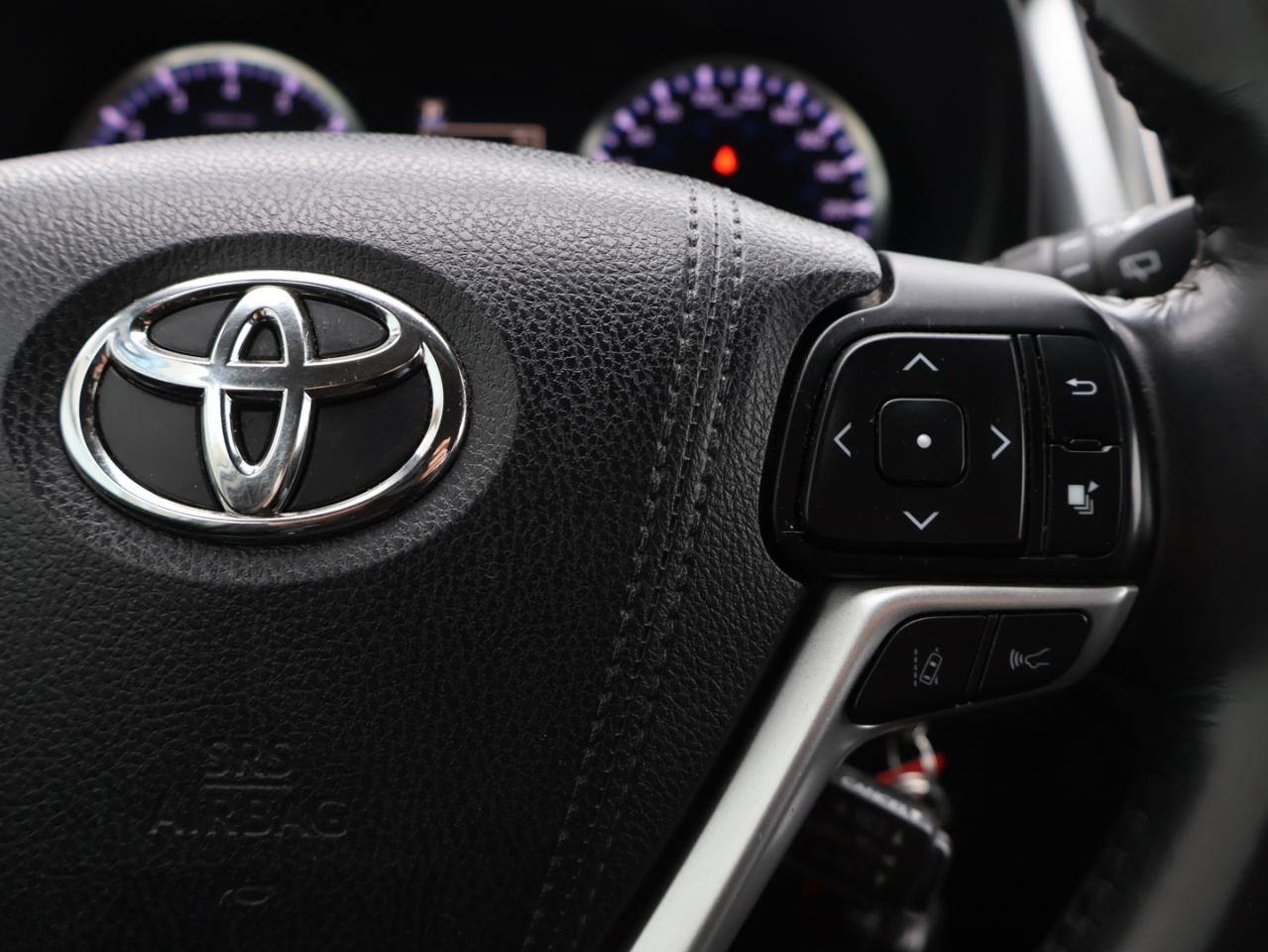 2018 Toyota Highlander LE-PLUS AWD CERTIFIED *1 OWNER* CAMERA BLUETOOTH HEATED SEATS CRUISE ALLOYS - Photo #31