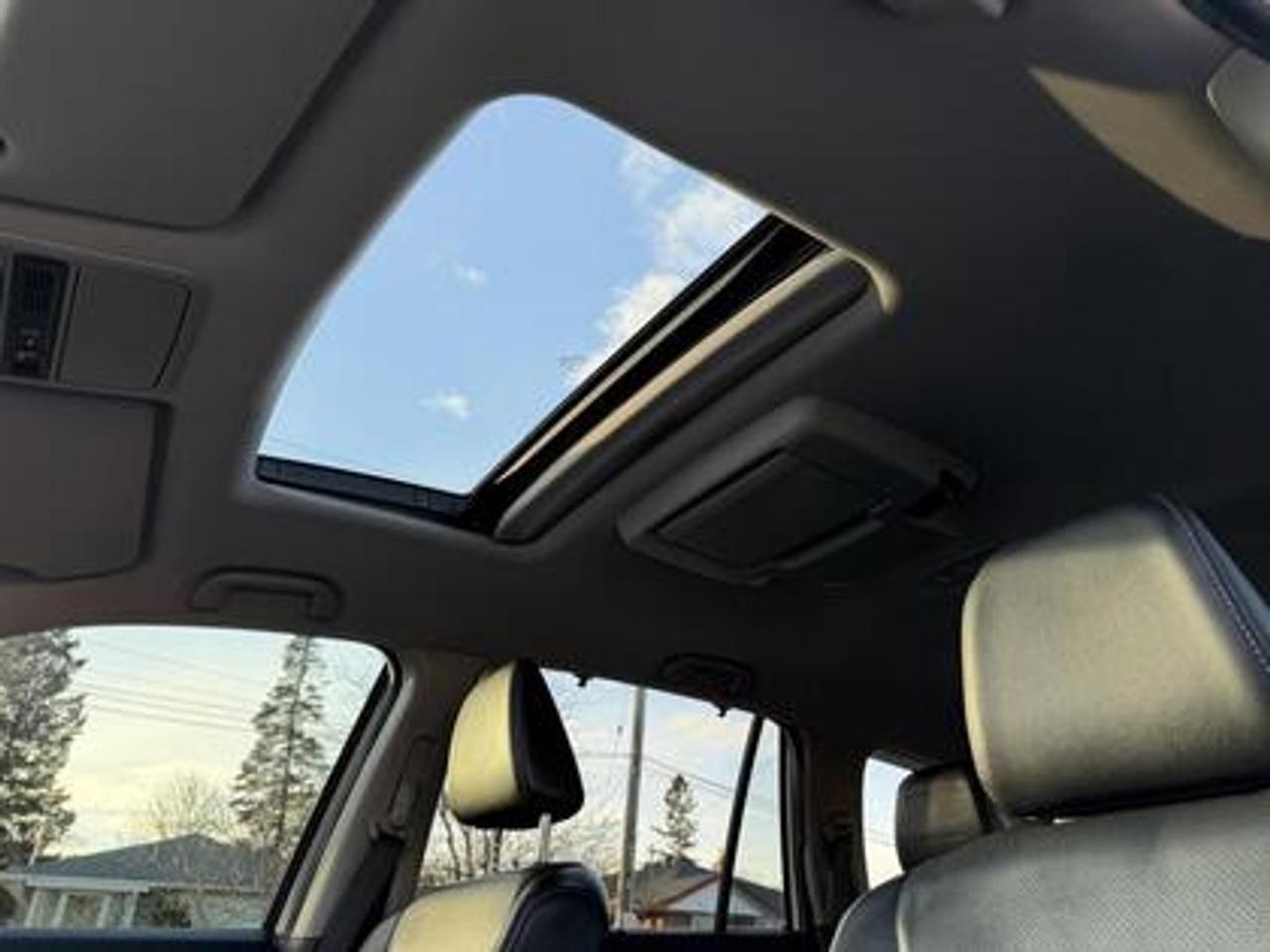 2019 Honda Pilot Touring 8-Passenger AWD Photo