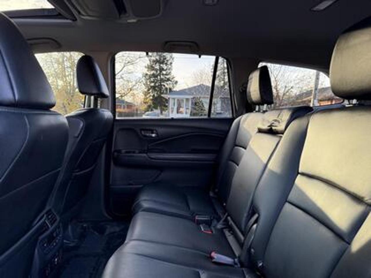 2019 Honda Pilot Touring 8-Passenger AWD Photo