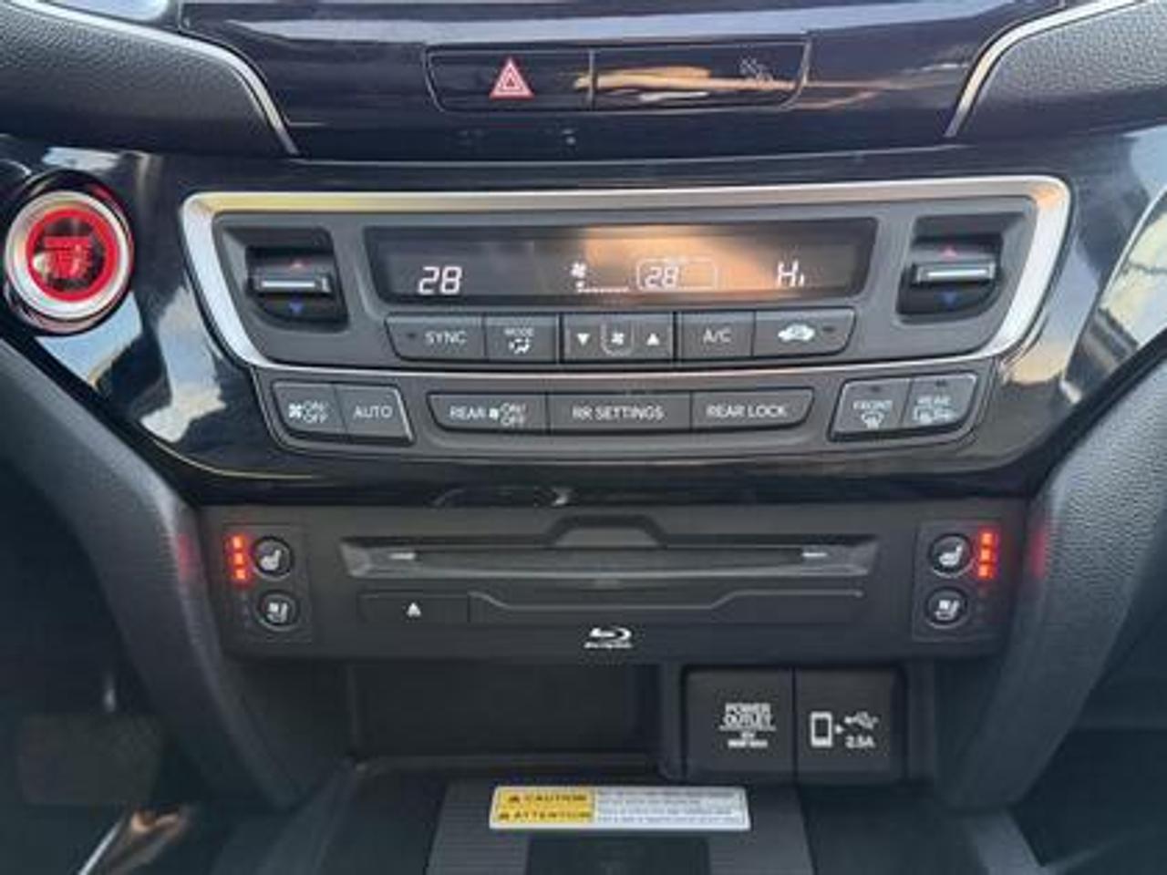 2019 Honda Pilot Touring 8-Passenger AWD Photo