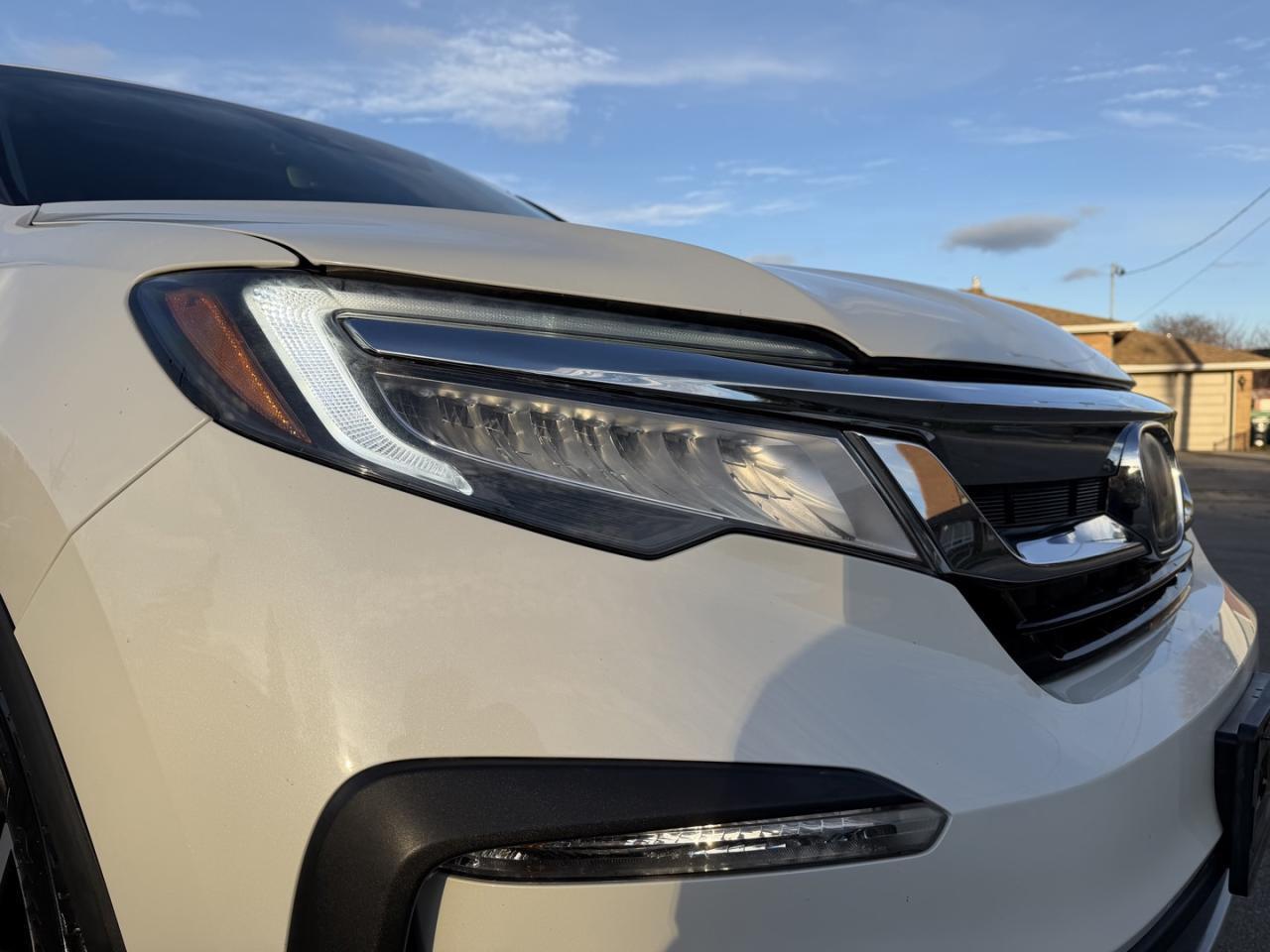 2019 Honda Pilot Touring 8-Passenger AWD Photo