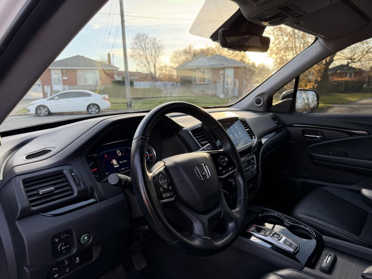 2019 Honda Pilot Touring 8-Passenger AWD Photo