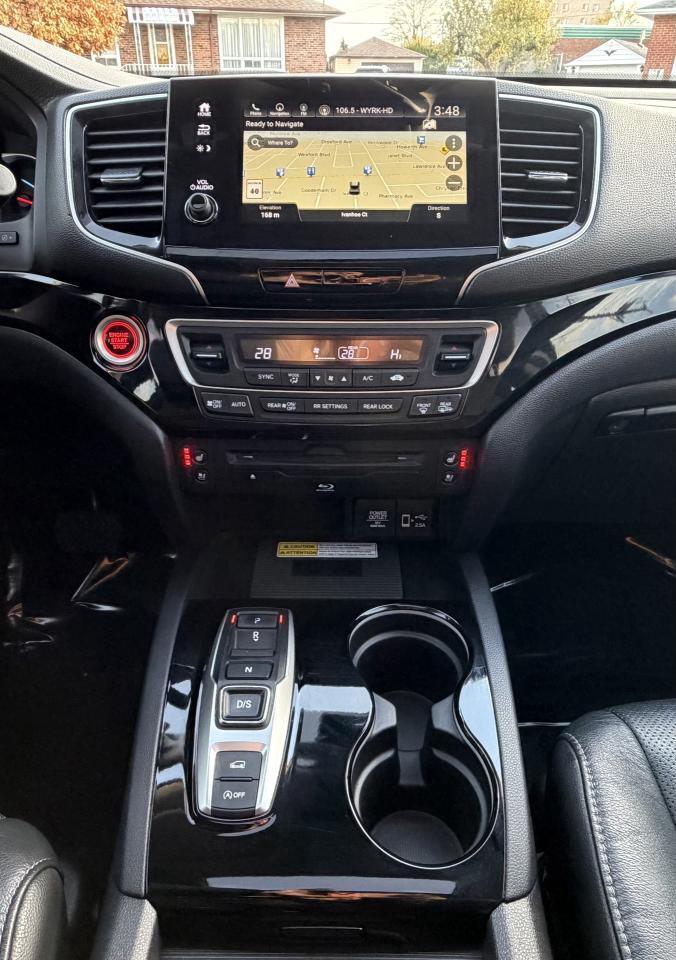 2019 Honda Pilot Touring 8-Passenger AWD Photo