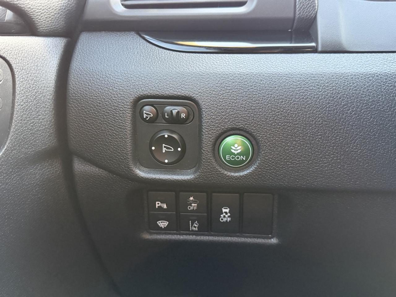 2019 Honda Pilot Touring 8-Passenger AWD Photo