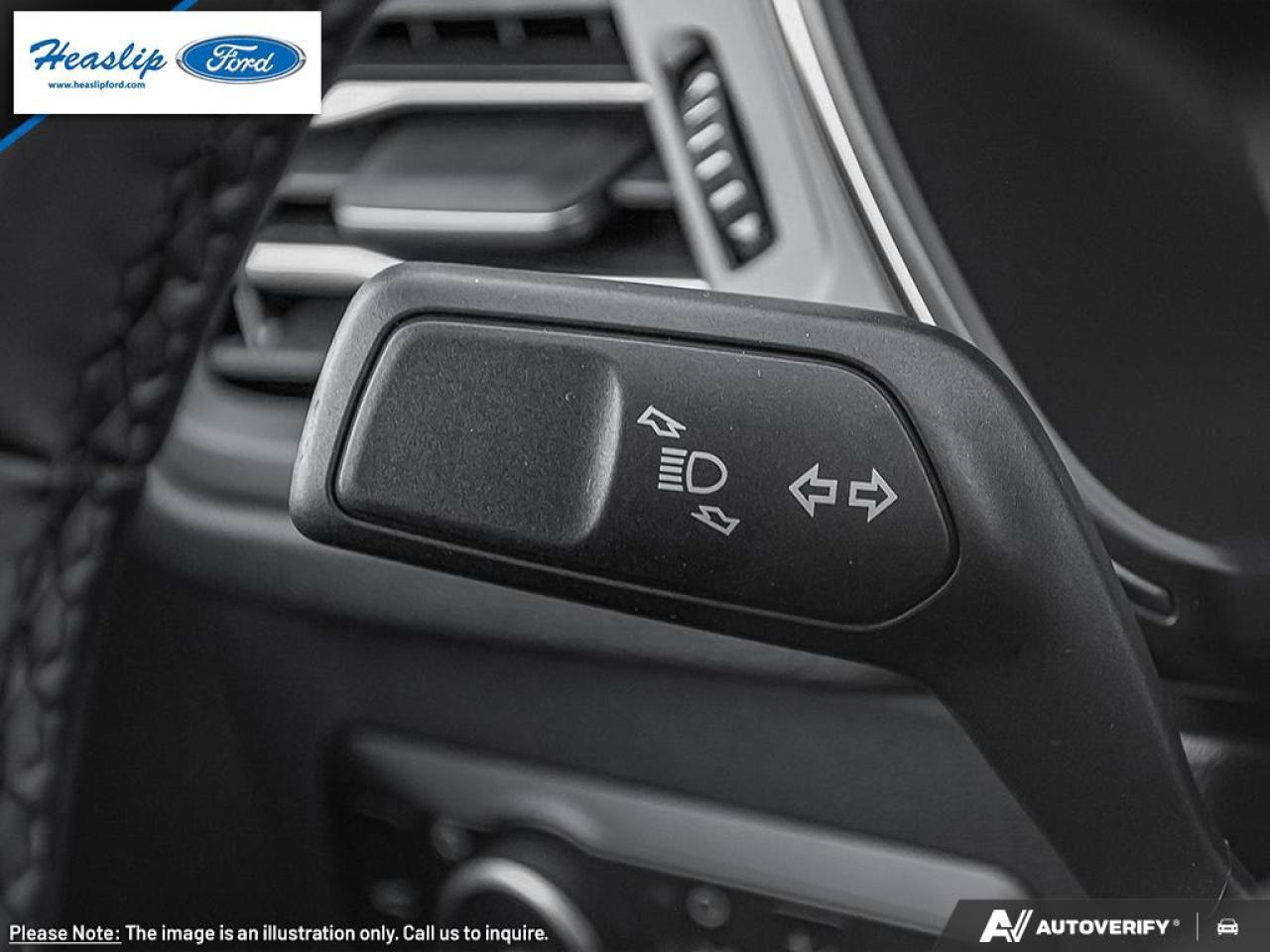 2026 Ford Escape Platinum Photo