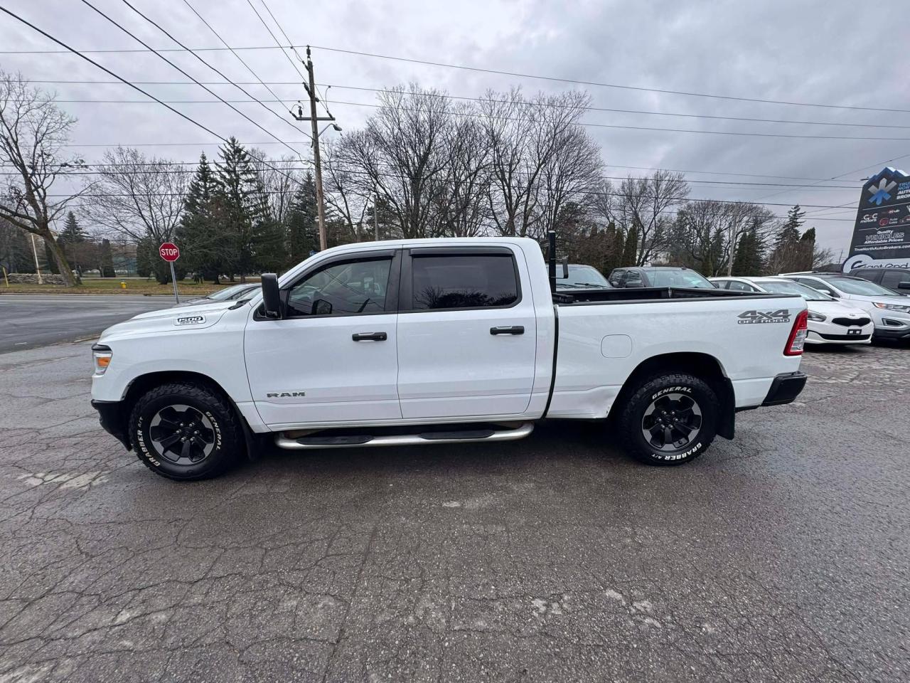 2019 RAM 1500 Tradesman 4x4 Crew Cab 6'4" Box - Photo #4