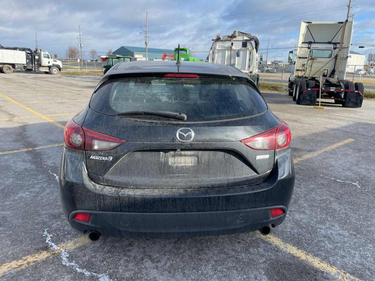 2014 Mazda MAZDA3 Touring Photo4