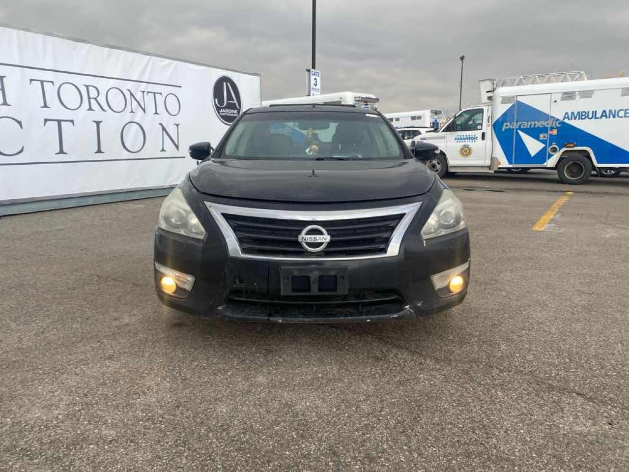 2013 Nissan Altima  - Photo #2