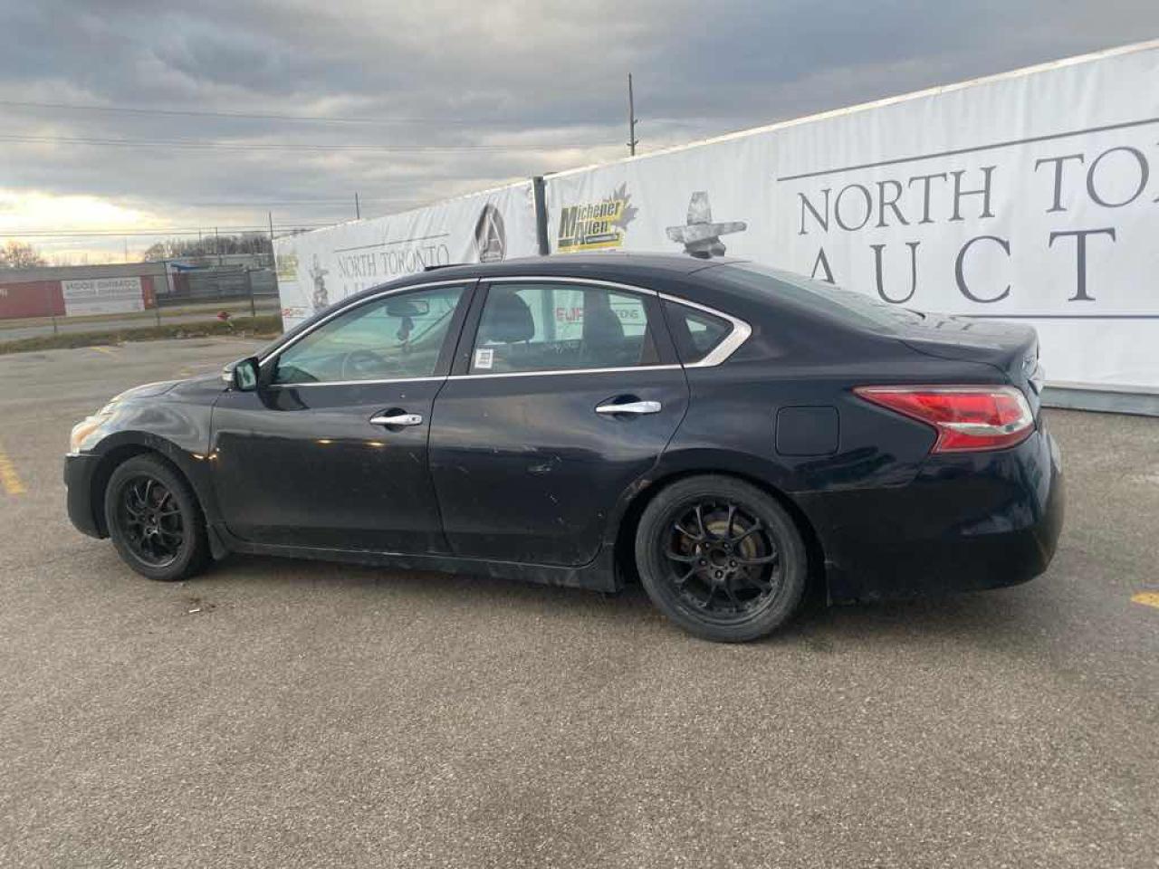 2013 Nissan Altima  - Photo #6