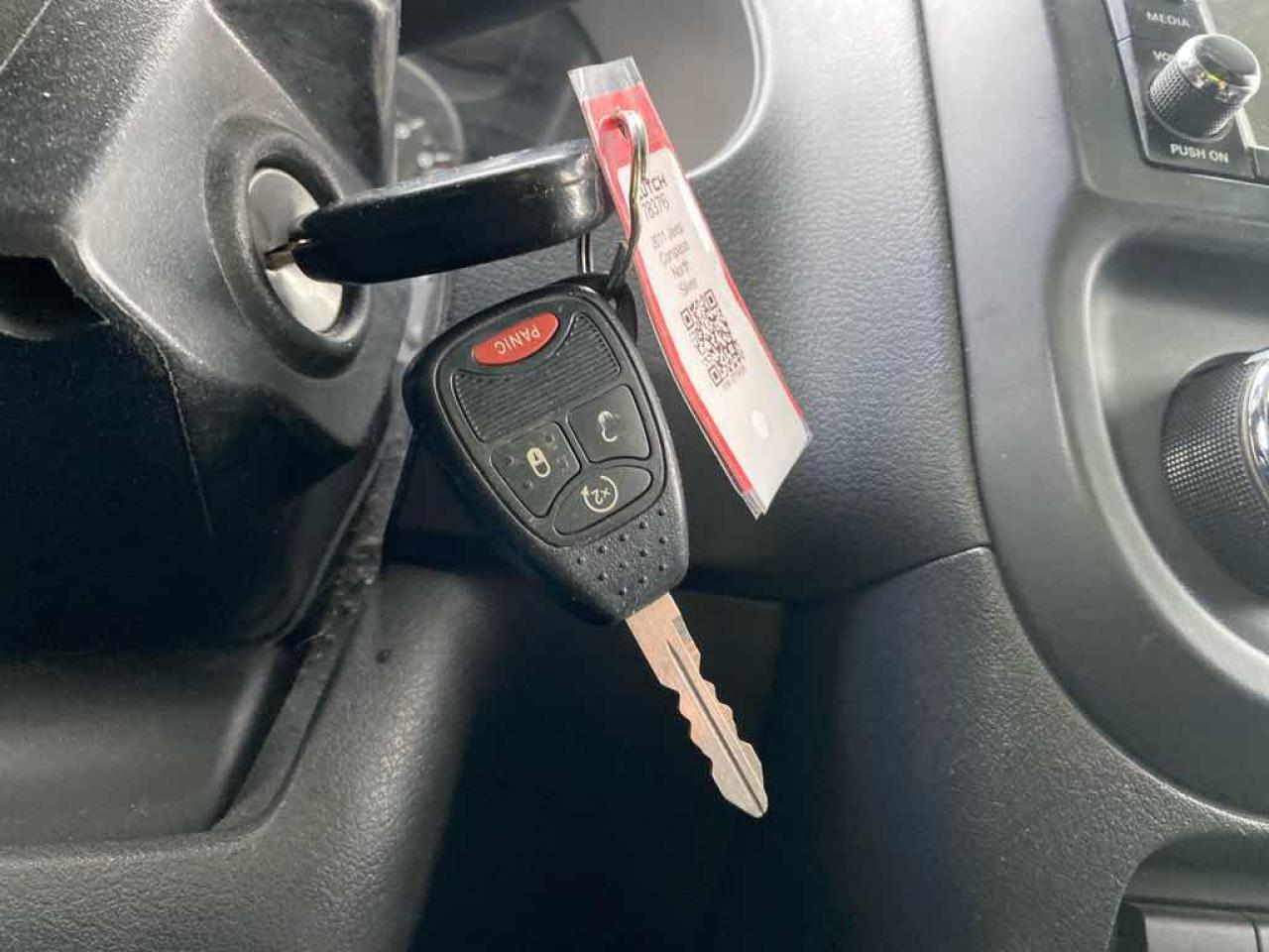 2011 Jeep Compass  - Photo #11