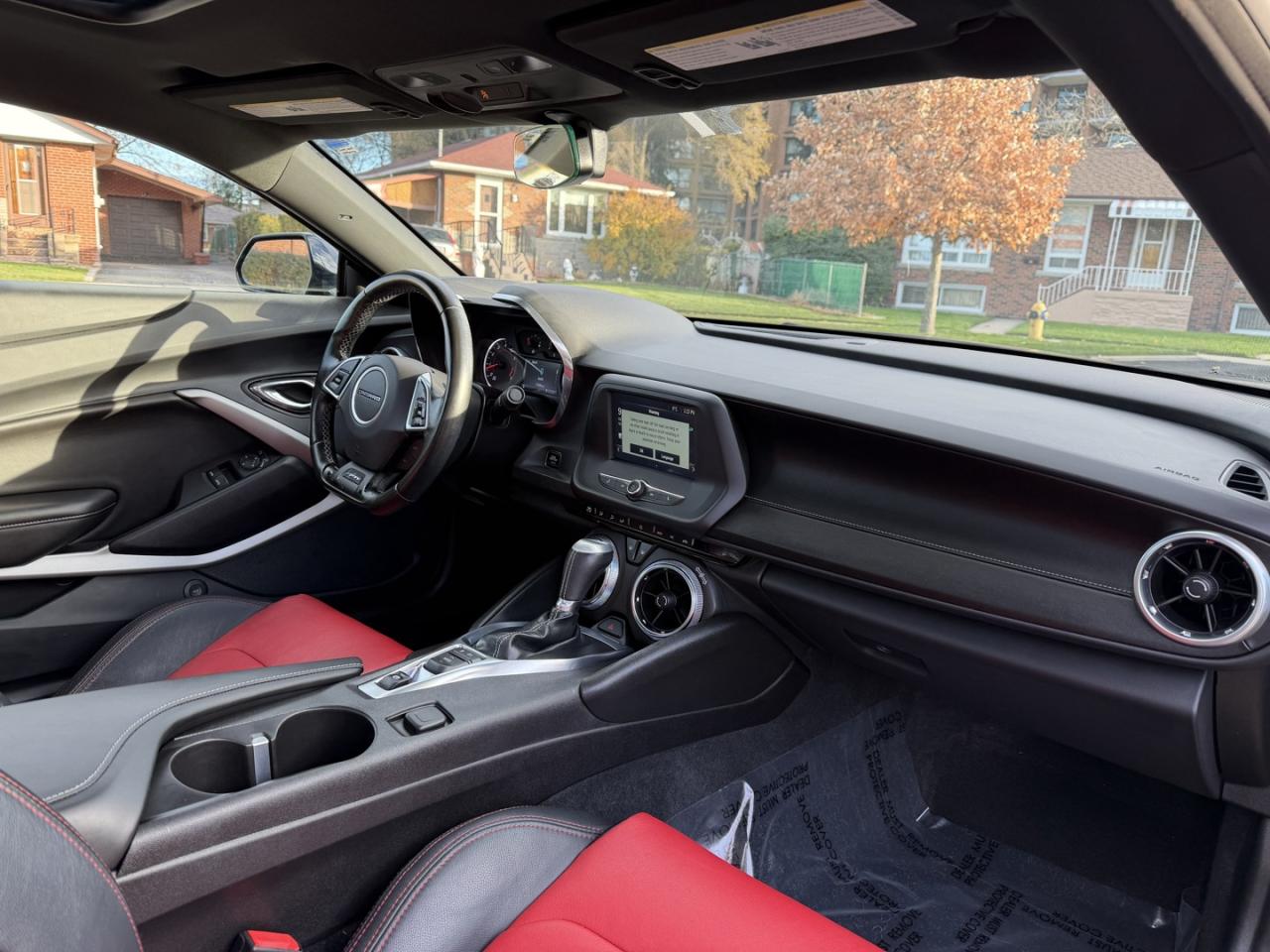 2017 Chevrolet Camaro 1LT COUPE - Photo #8