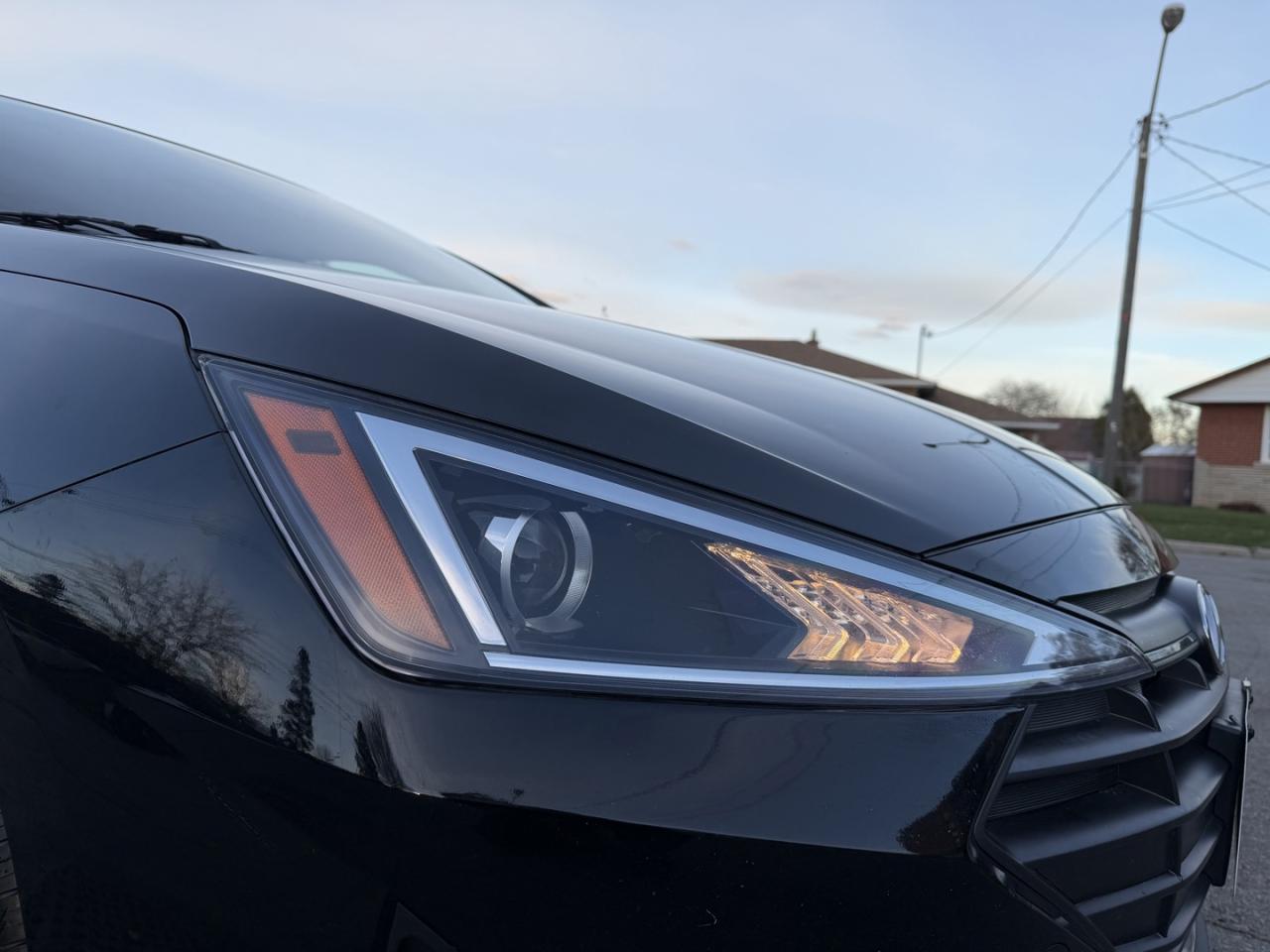 2019 Hyundai Elantra Essential - Photo #6