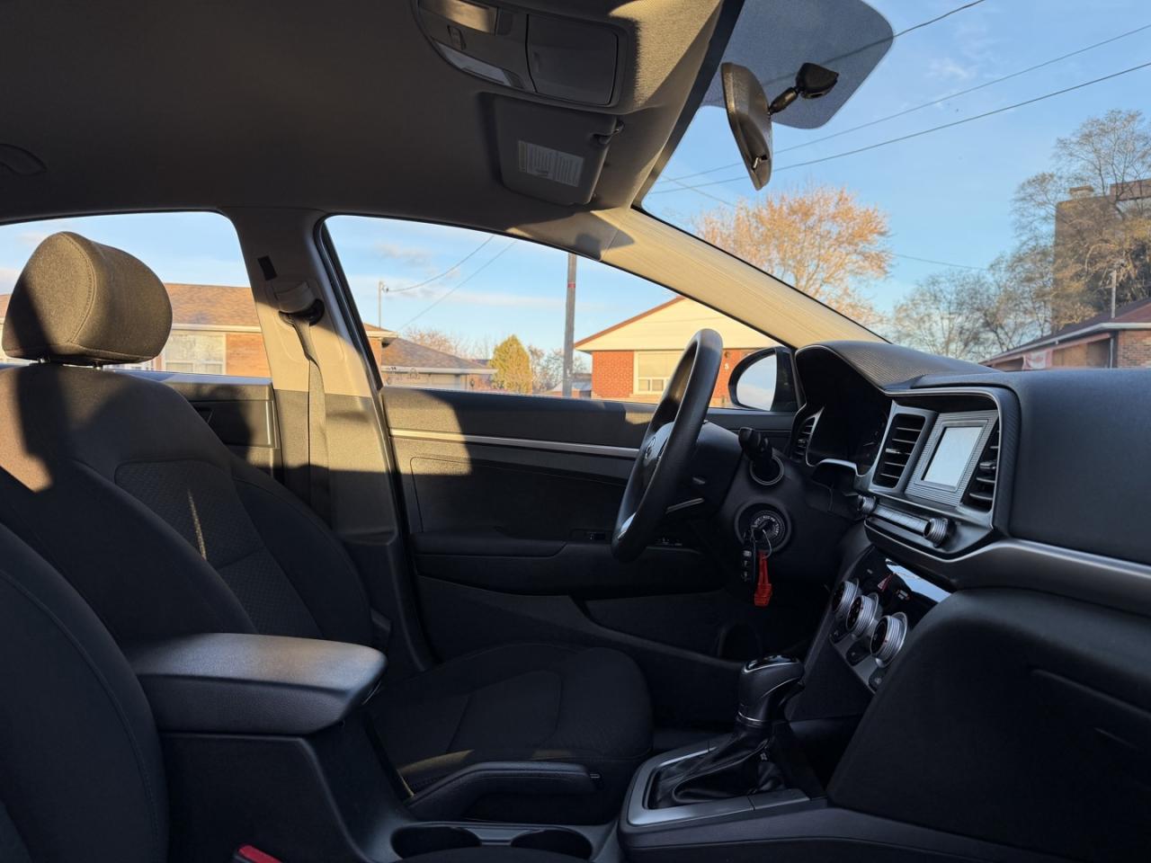 2019 Hyundai Elantra Essential - Photo #11