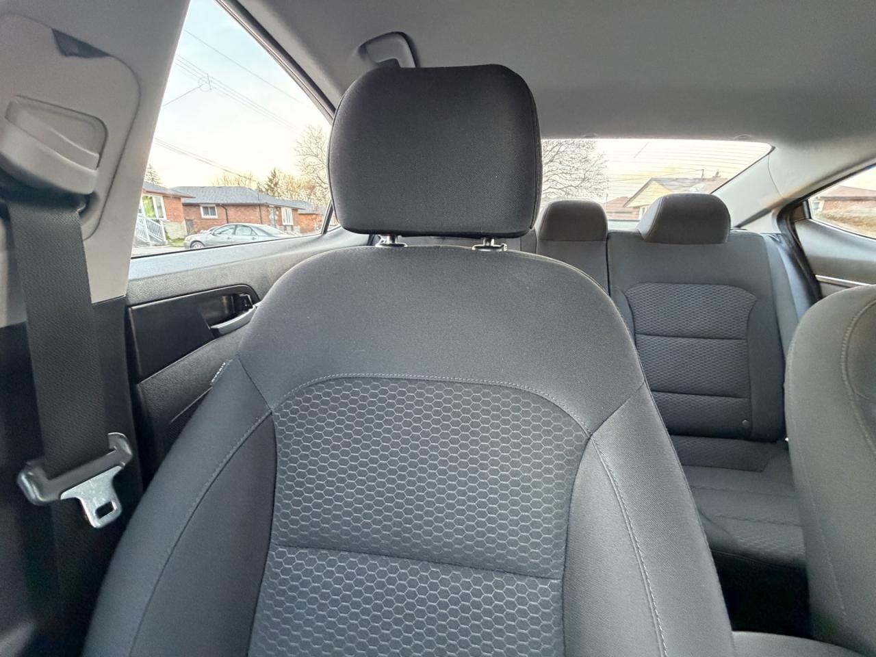 2019 Hyundai Elantra Essential - Photo #20