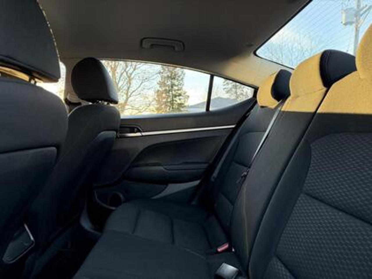 2019 Hyundai Elantra ESSENTIAL AUTO Photo