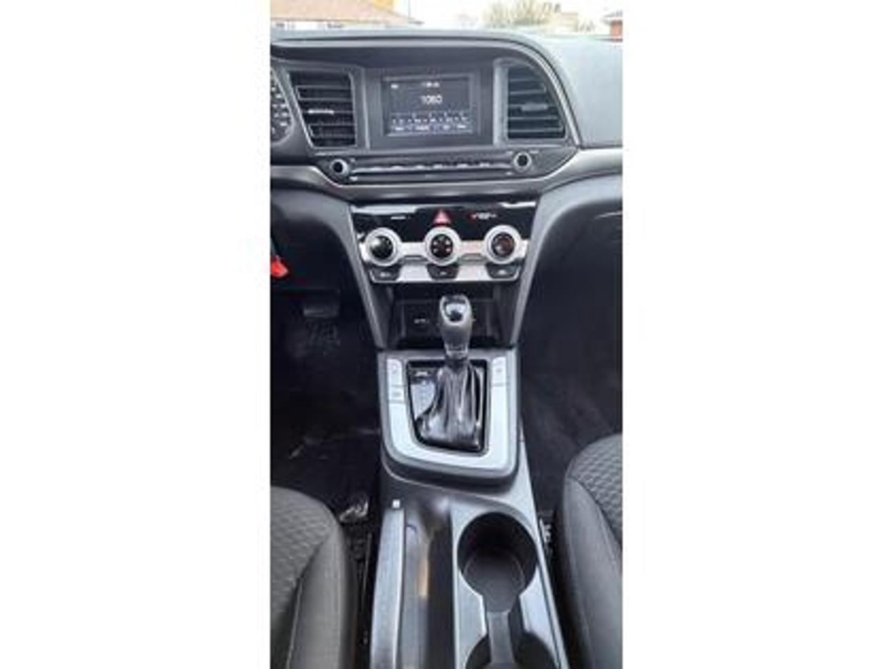 2019 Hyundai Elantra ESSENTIAL AUTO Photo