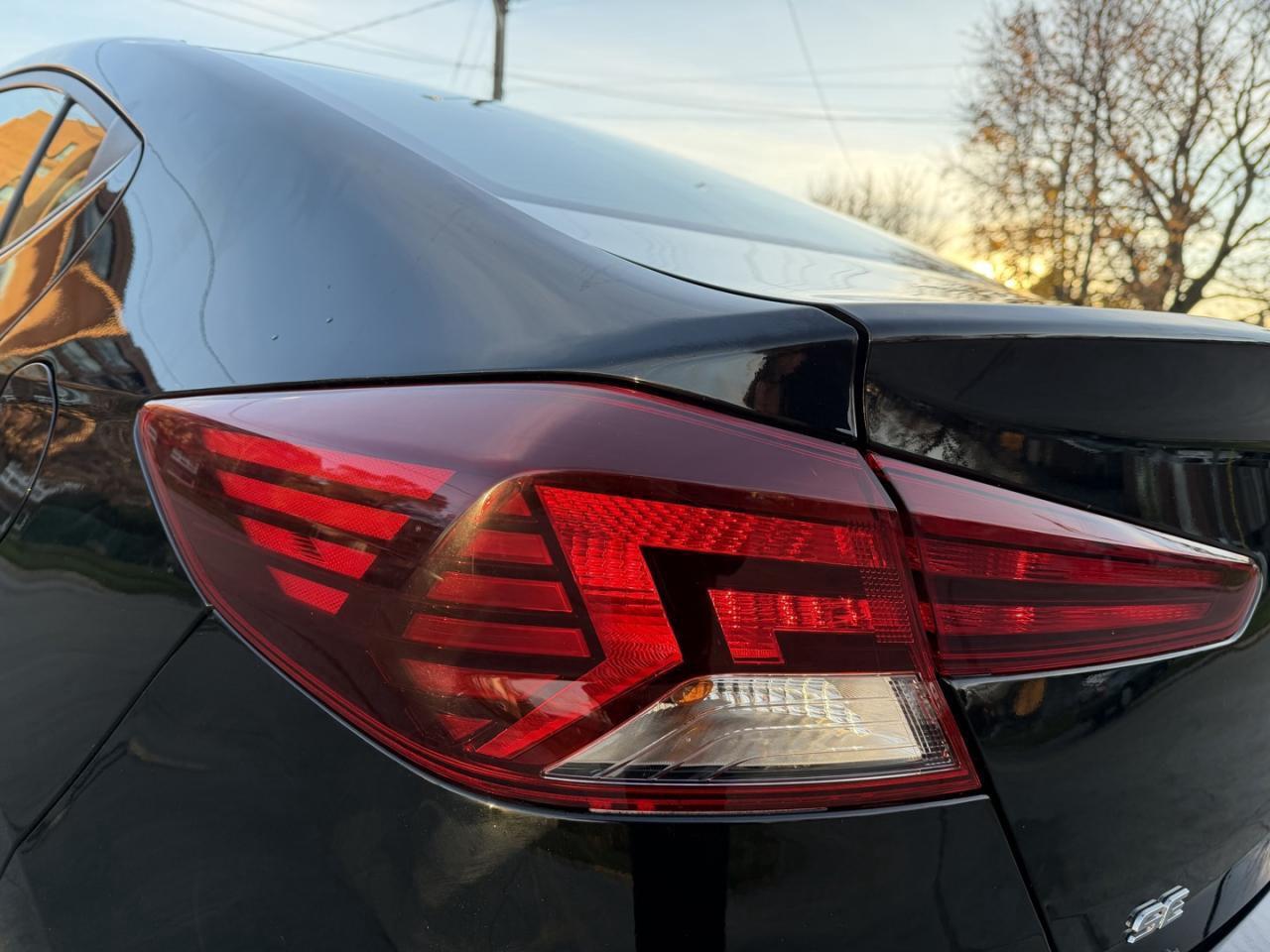 2019 Hyundai Elantra ESSENTIAL AUTO Photo