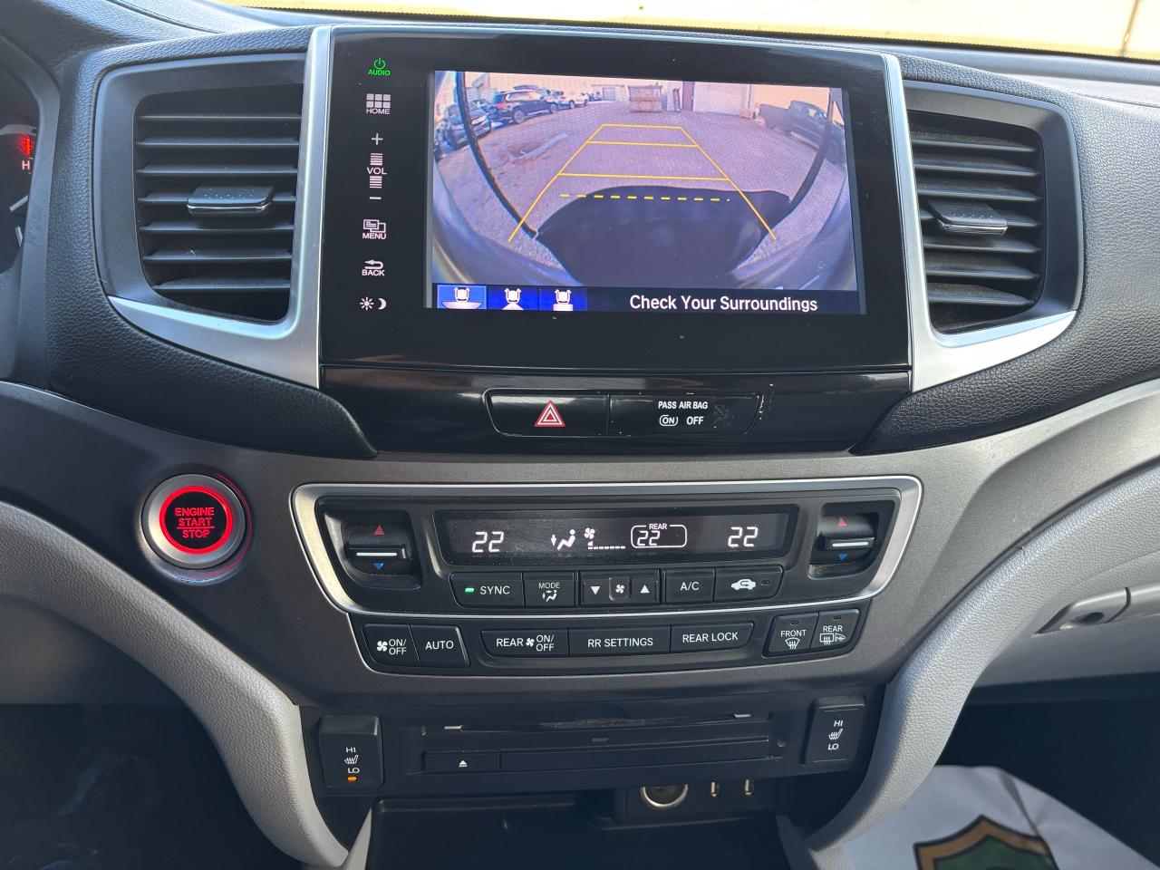 2016 Honda Pilot LX AWD - Photo #18