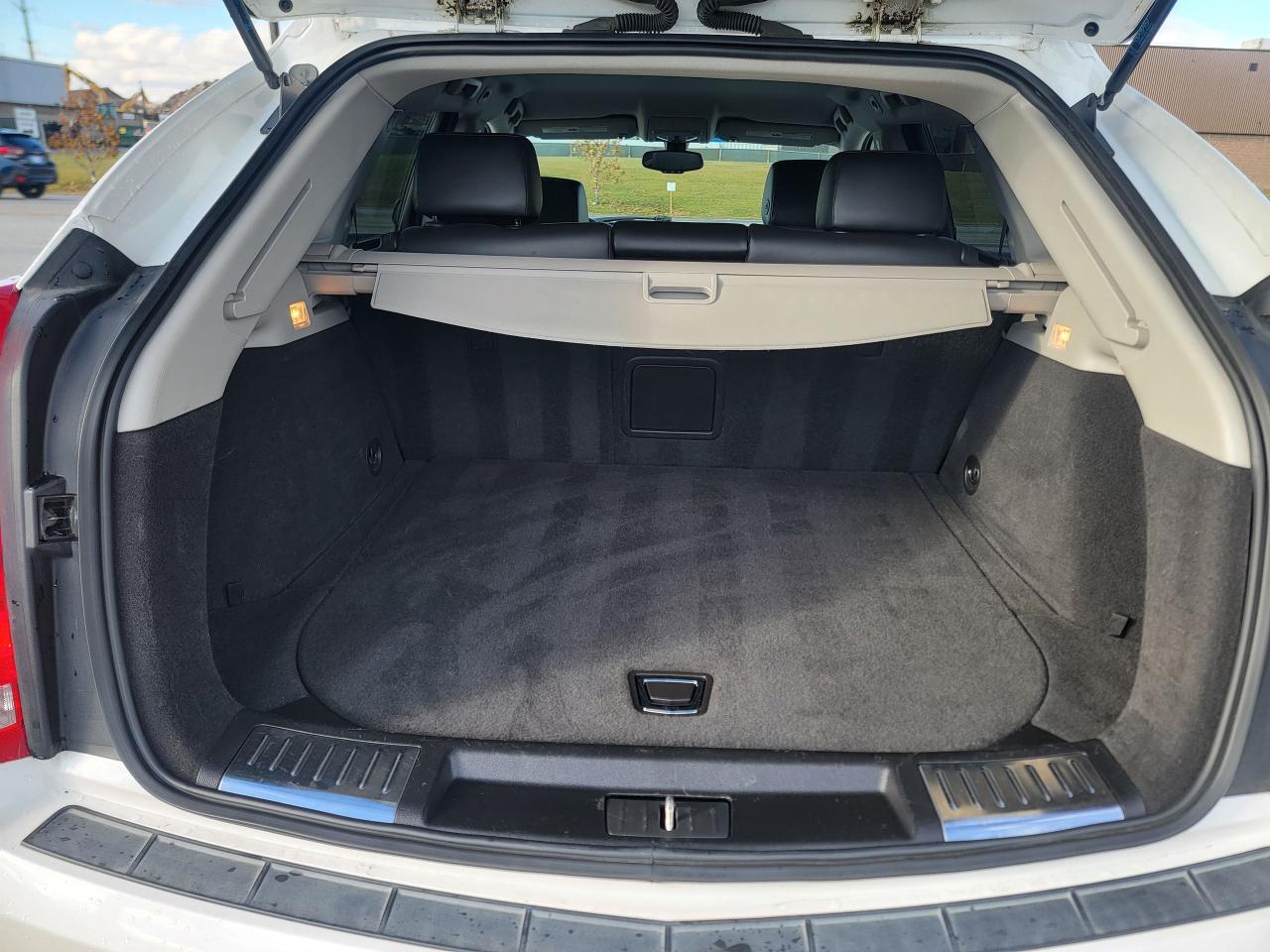 2015 Cadillac SRX LOW KMS | CLEAN - Photo #15