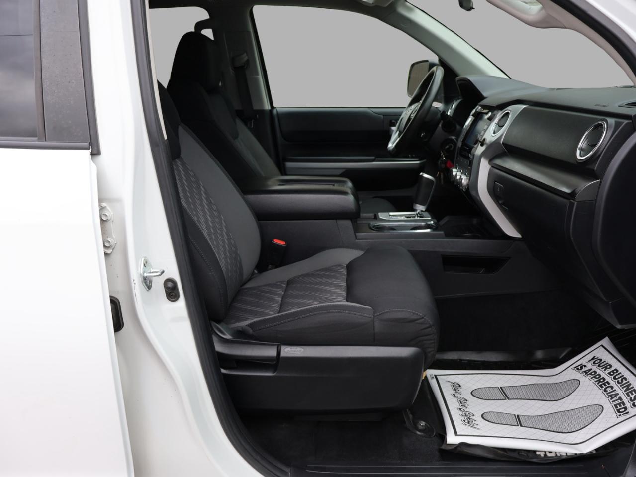 2021 Toyota Tundra V8 SR5 4WD CERTIFIED *1 OWNER*ACCIDENT FREE*TOYOTA MAINTAIN* CAMERA BLUETOOTH HEATED SEATS LANE ALERT CRUISE ALLOYS - Photo #17