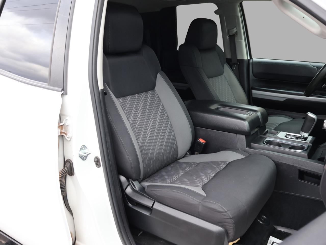 2021 Toyota Tundra V8 SR5 4WD CERTIFIED *1 OWNER*ACCIDENT FREE*TOYOTA MAINTAIN* CAMERA BLUETOOTH HEATED SEATS LANE ALERT CRUISE ALLOYS Photo