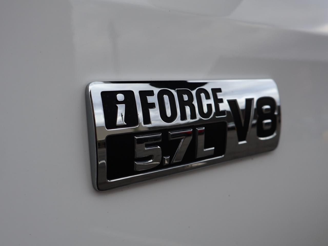 2021 Toyota Tundra V8 SR5 4WD CERTIFIED *1 OWNER*ACCIDENT FREE*TOYOTA MAINTAIN* CAMERA BLUETOOTH HEATED SEATS LANE ALERT CRUISE ALLOYS Photo