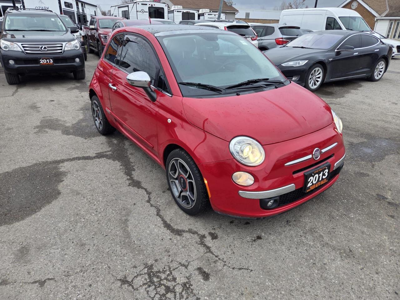 2013 Fiat 500 Lounge Photo