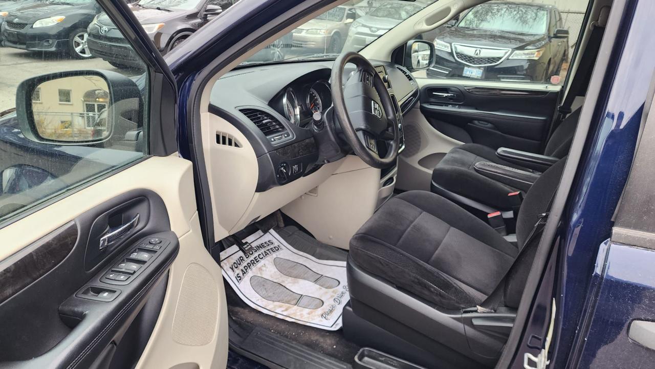 2013 Dodge Grand Caravan SE - Photo #7