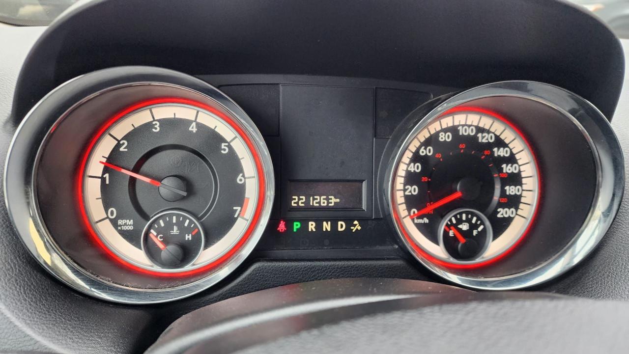 2013 Dodge Grand Caravan SE - Photo #8