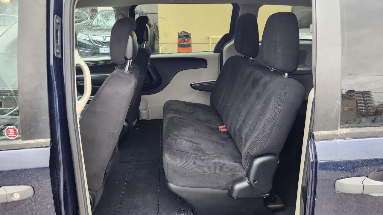 2013 Dodge Grand Caravan SE - Photo #9