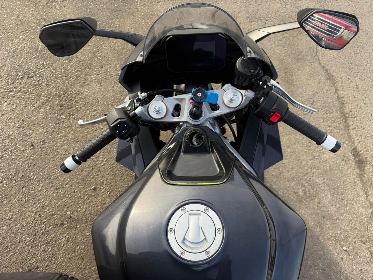 2026 Aprilia RSV4 RR RS 660, SPORT BIKE, OHLINS, 105HP, THEFT RECOVERY - Photo #3