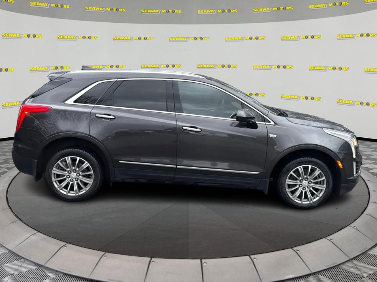 2018 Cadillac XT5 Luxury - Photo #2