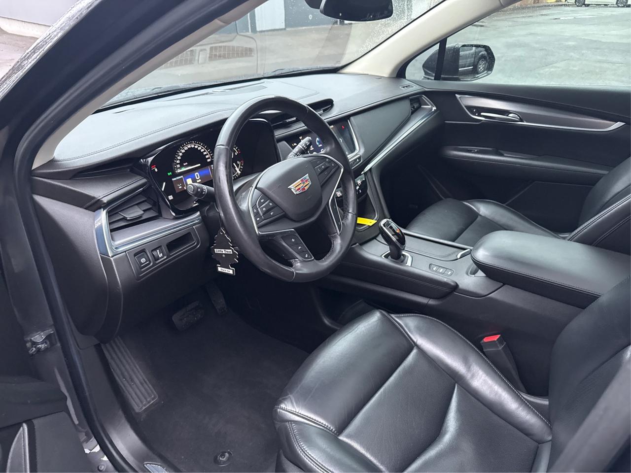 2018 Cadillac XT5 Luxury - Photo #9