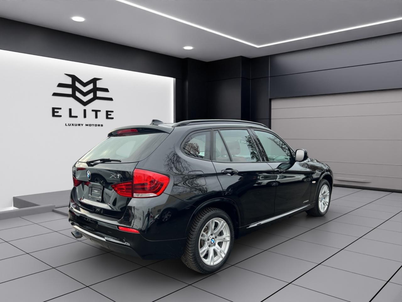 2012 BMW X1 XDRIVE28i AWD - M-SPORT PKG - 37,000KMS !! Photo