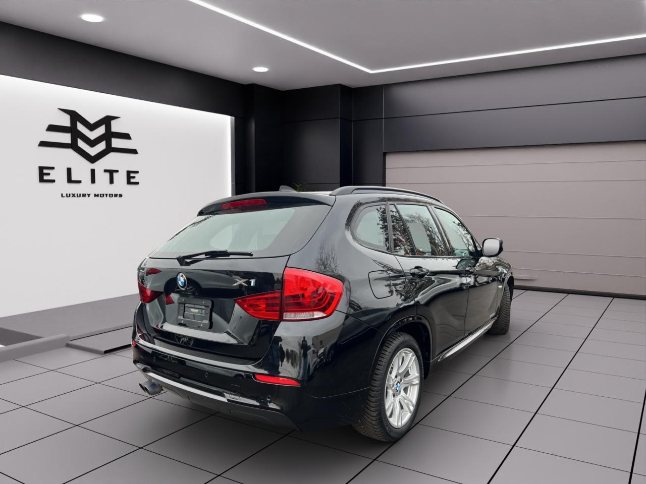 2012 BMW X1 XDRIVE28i AWD - M-SPORT PKG - 37,000KMS !! Photo