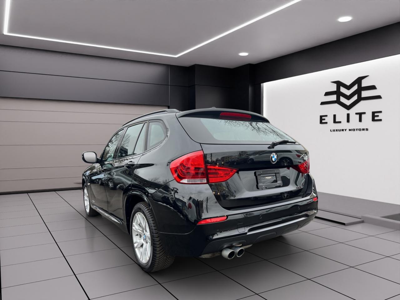 2012 BMW X1 XDRIVE28i AWD - M-SPORT PKG - 37,000KMS !! Photo