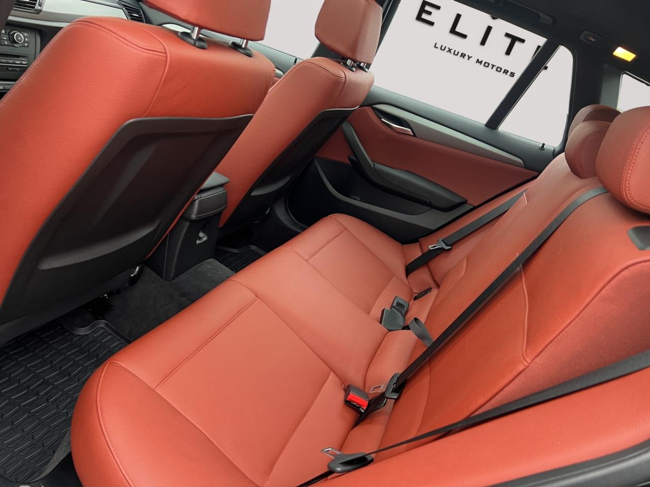 2012 BMW X1 XDRIVE28i AWD - M-SPORT PKG - 37,000KMS !! Photo