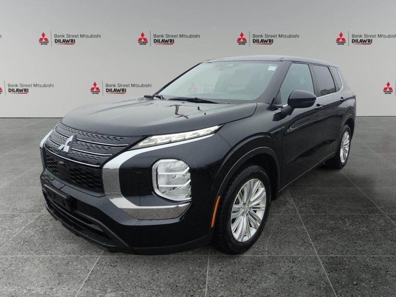 Used 2022 Mitsubishi Outlander ES S-AWC for sale in Gloucester, ON