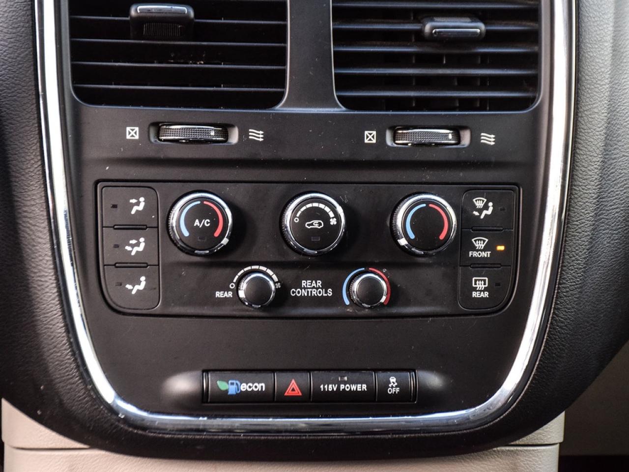 2017 Dodge Grand Caravan CVP/SXT |SXTPLUS|6.5TOUCH|REARAIR|ALLOYS|DVD|POWERSECOND| Photo