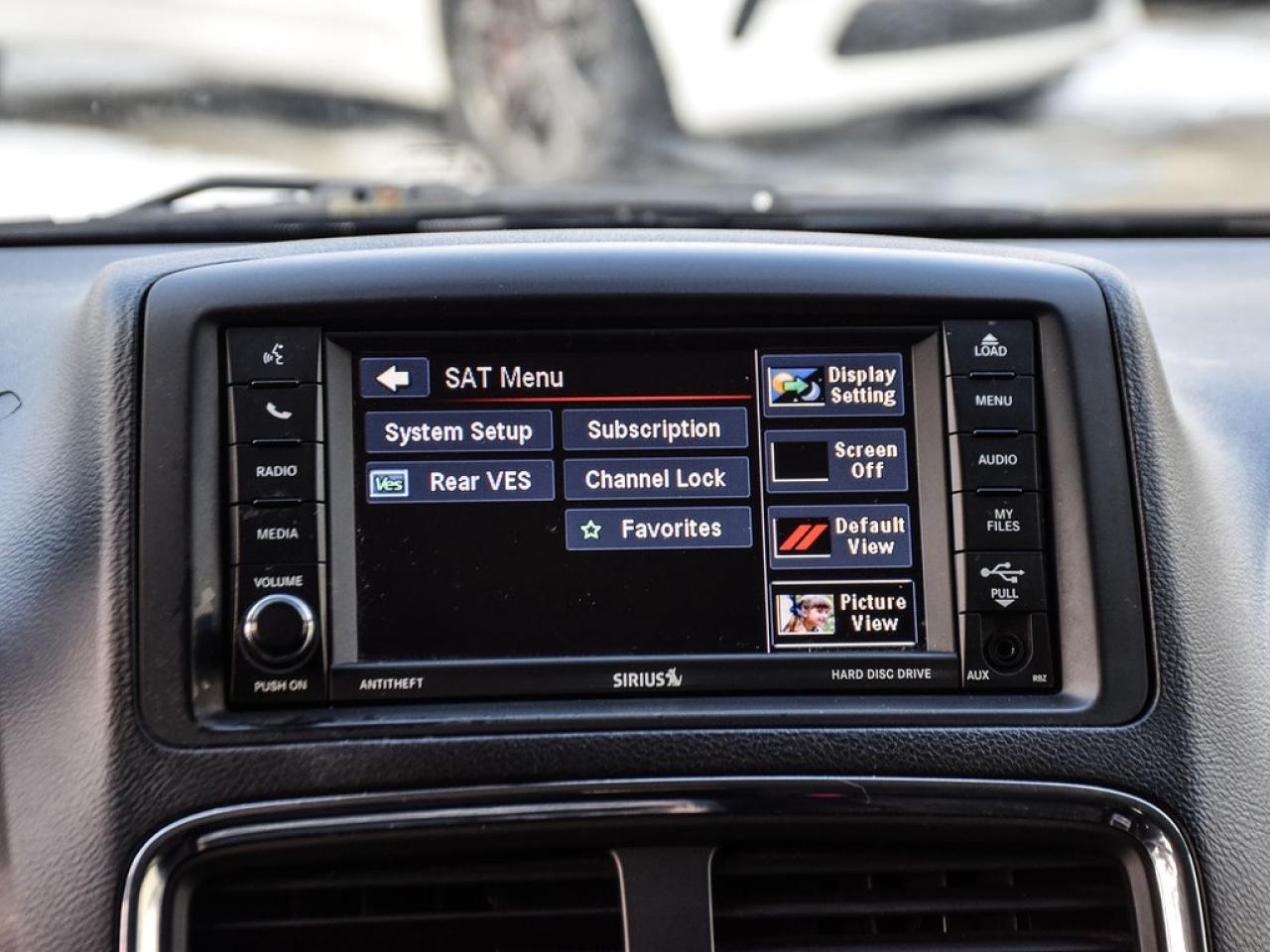 2017 Dodge Grand Caravan CVP/SXT |SXTPLUS|6.5TOUCH|REARAIR|ALLOYS|DVD|POWERSECOND| Photo