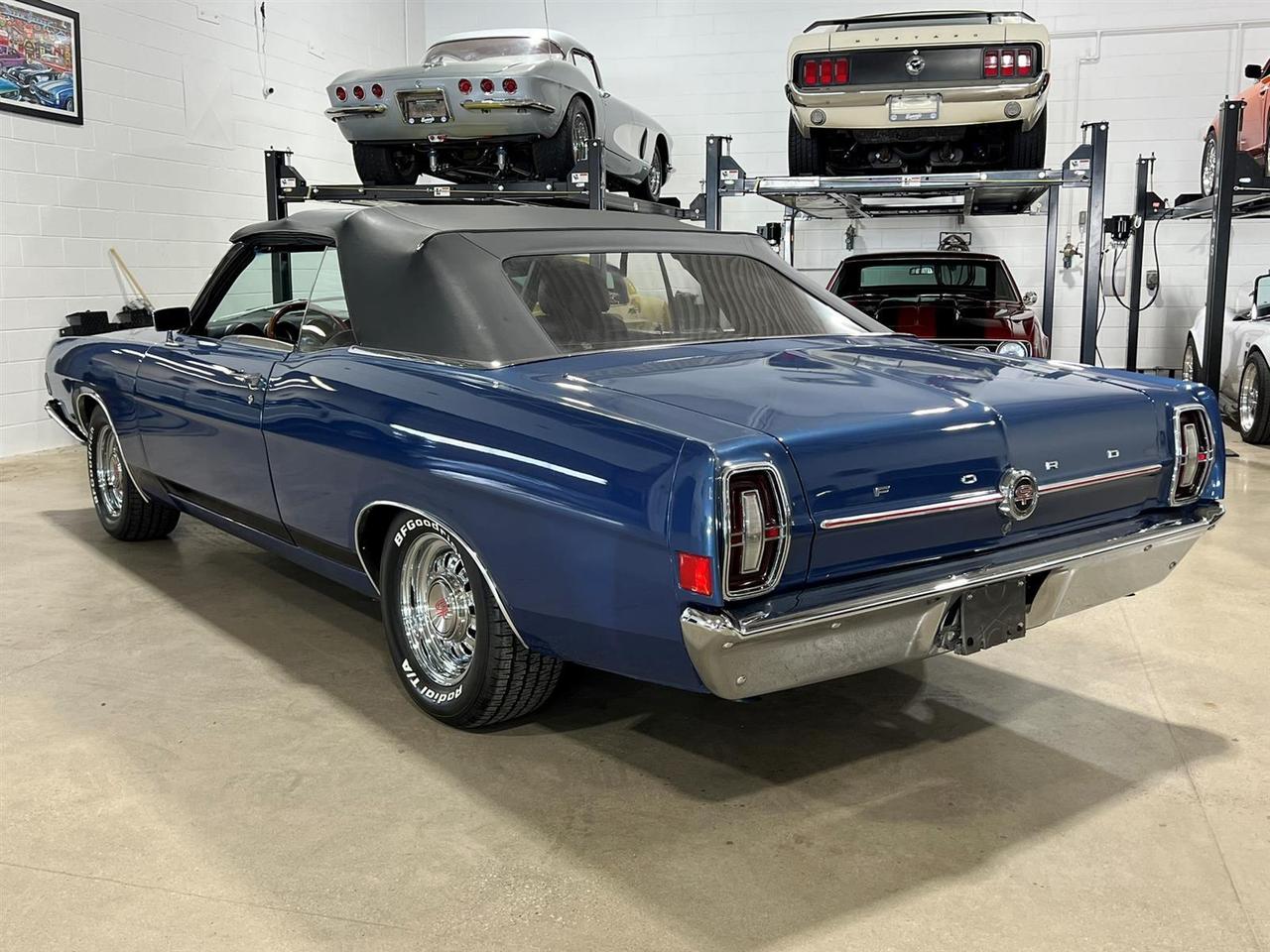 1968 Ford Torino GT Photo