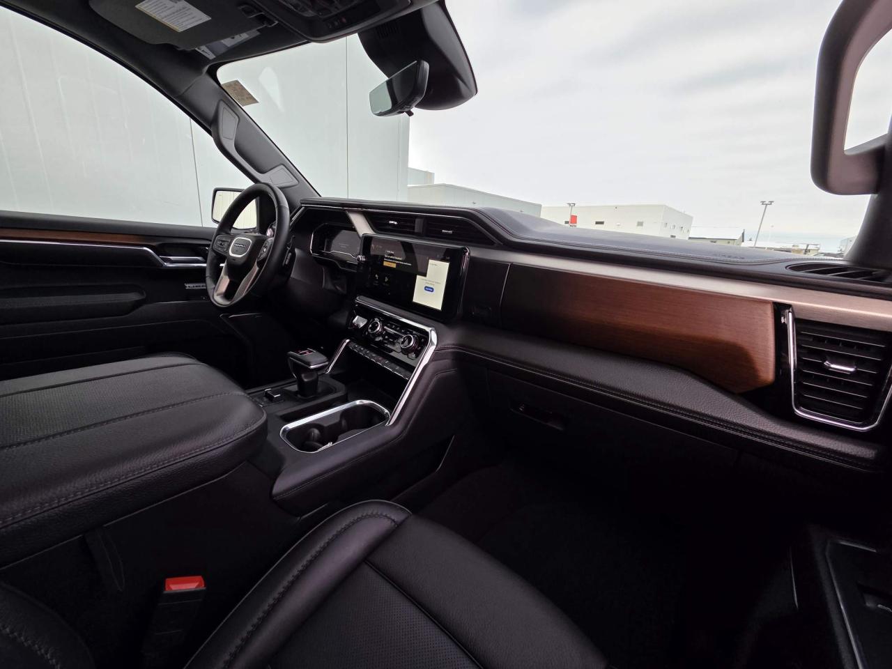 2025 GMC Sierra 1500 Denali One Owner | Sunroof | Technology Package | 22" Wheels Photo