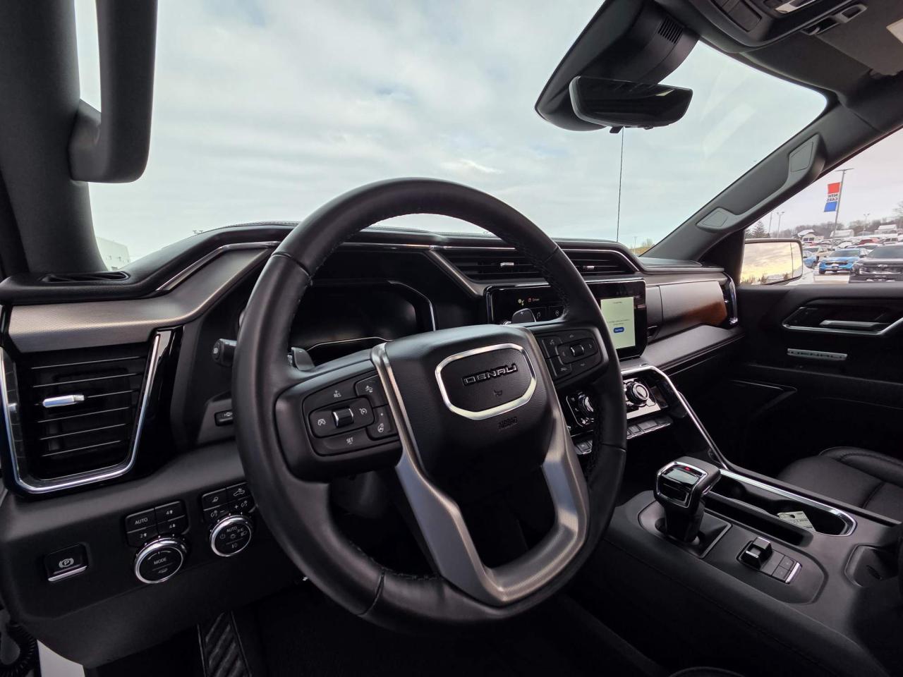 2025 GMC Sierra 1500 Denali One Owner | Sunroof | Technology Package | 22" Wheels Photo