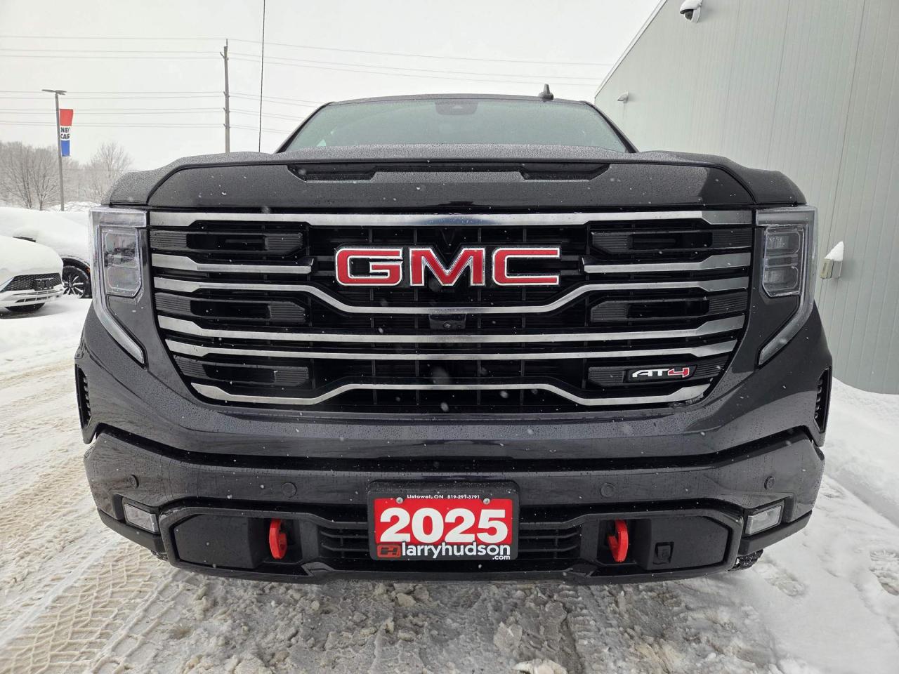2025 GMC Sierra 1500 AT4 One Owner | Sunroof | Technology Package | 18" Wheels Photo2
